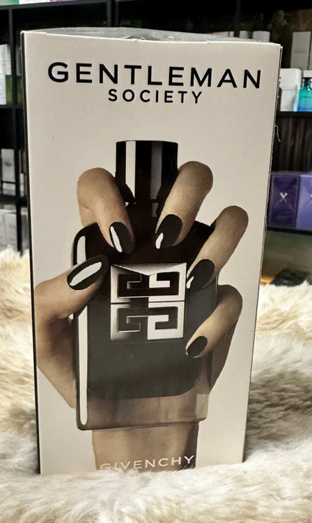 Gentleman Society Eau de Parfum