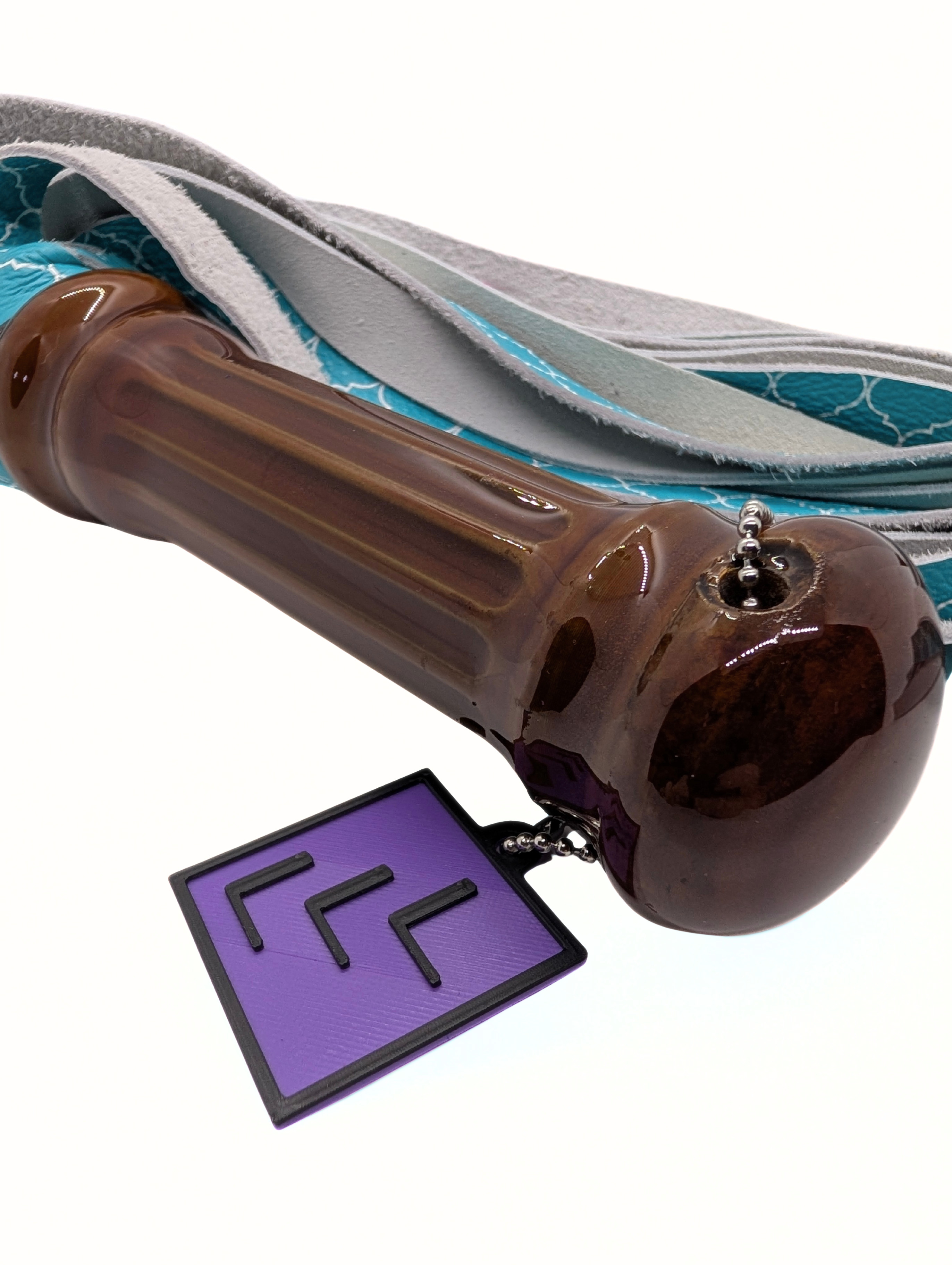 The Trellis Leather Flogger