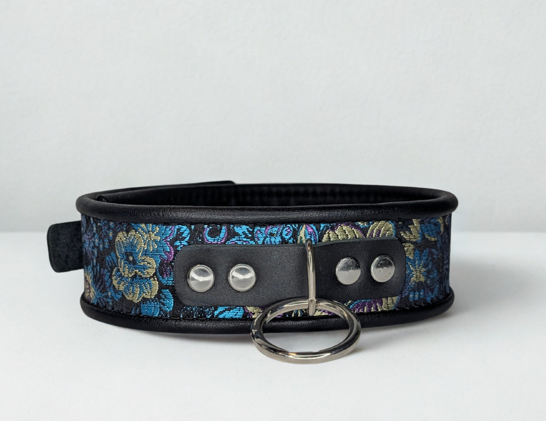 Blue Purple Brocade Collar