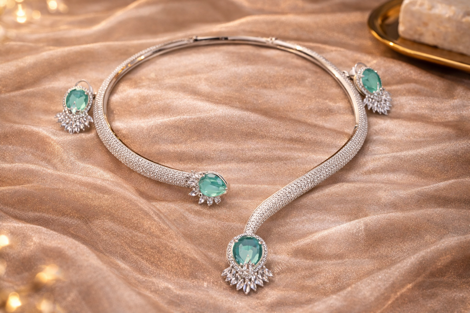 Emerald Gemstone Necklace Set