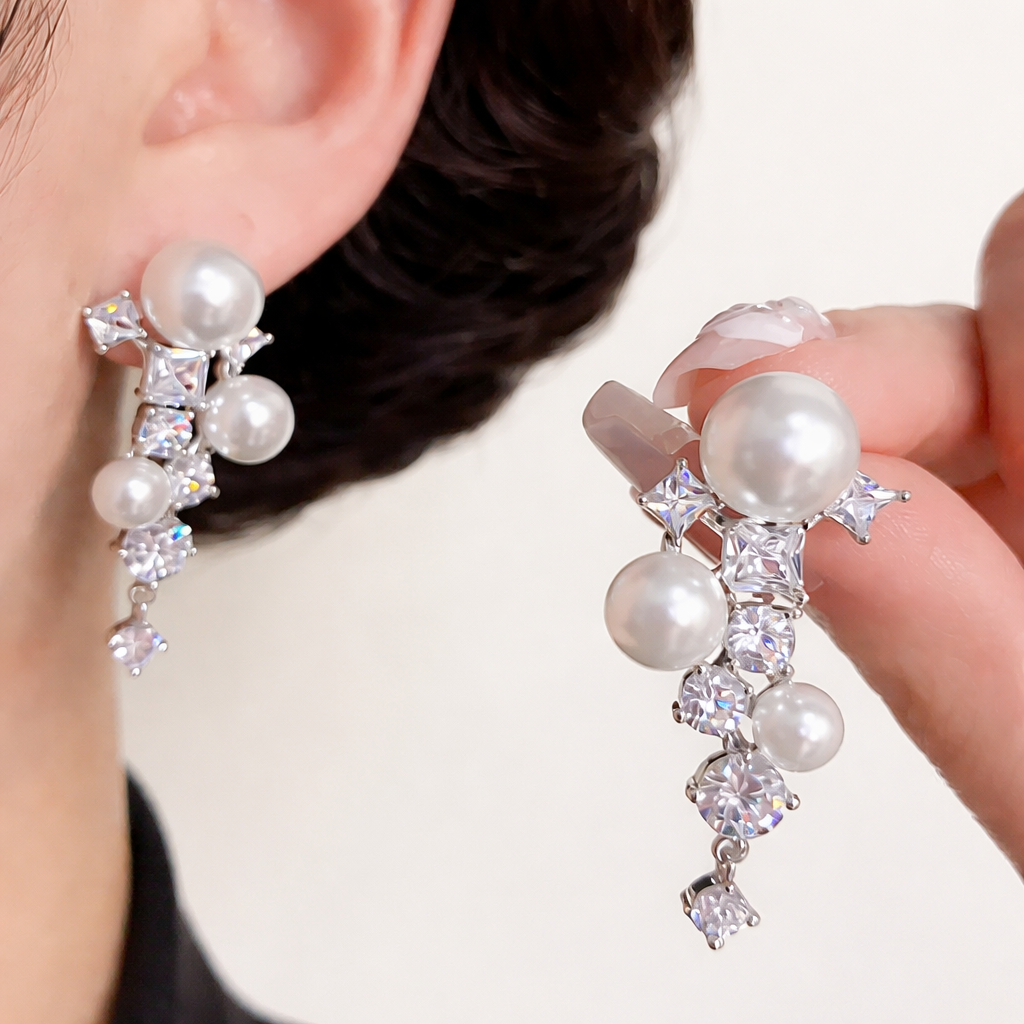Elegant Pearl & Crystal Drop Earrings