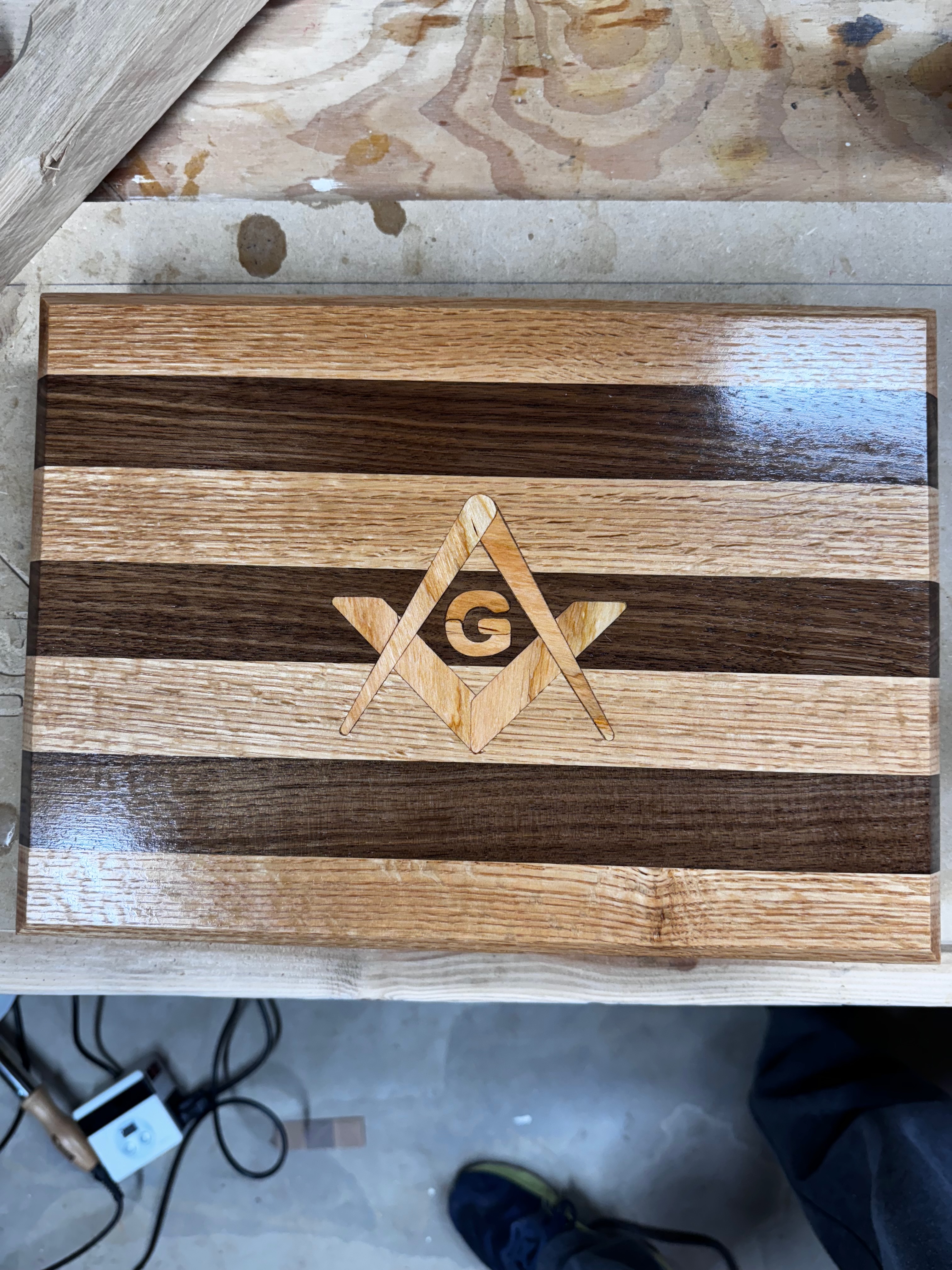 Masonic Square & Compasses Cutting Board