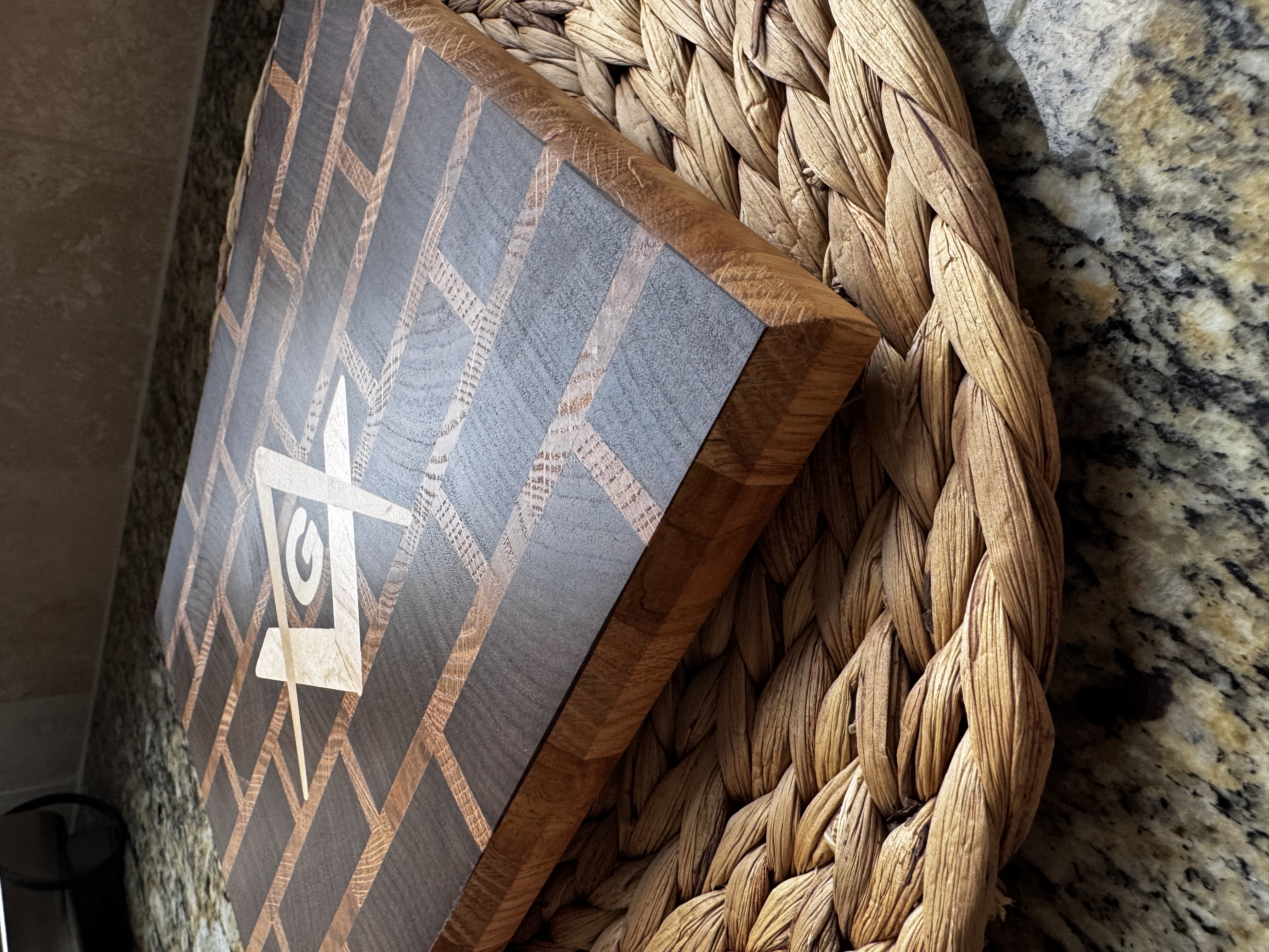 End Grain Brick-Pattern Cutting Board — Masonic Inlay