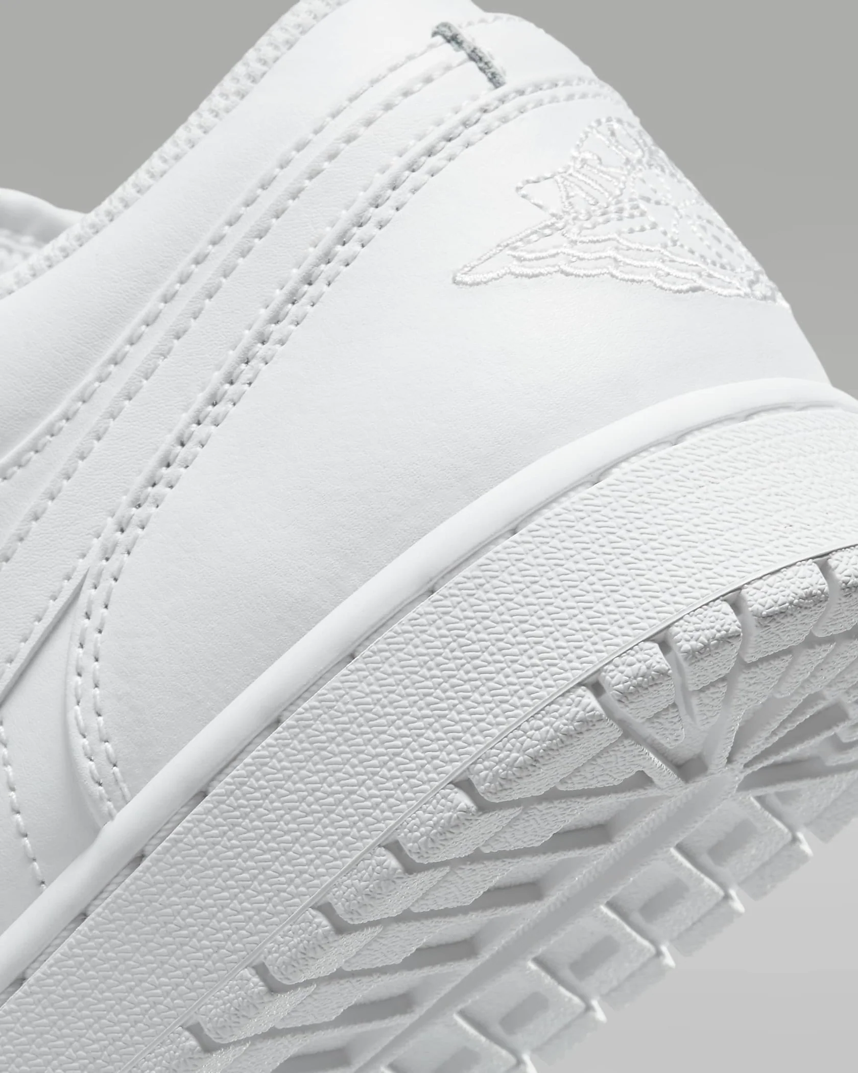Nike Air Jordan 1 Low Men Shoes White