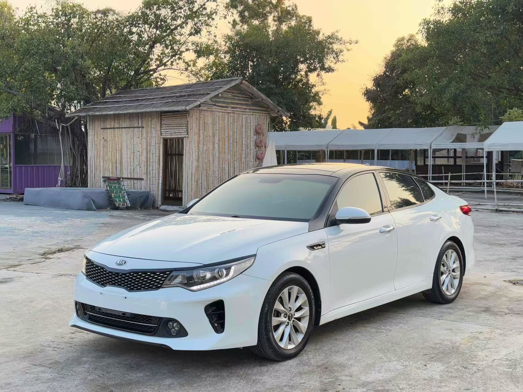 2017 KIA K5 1.6T LUX