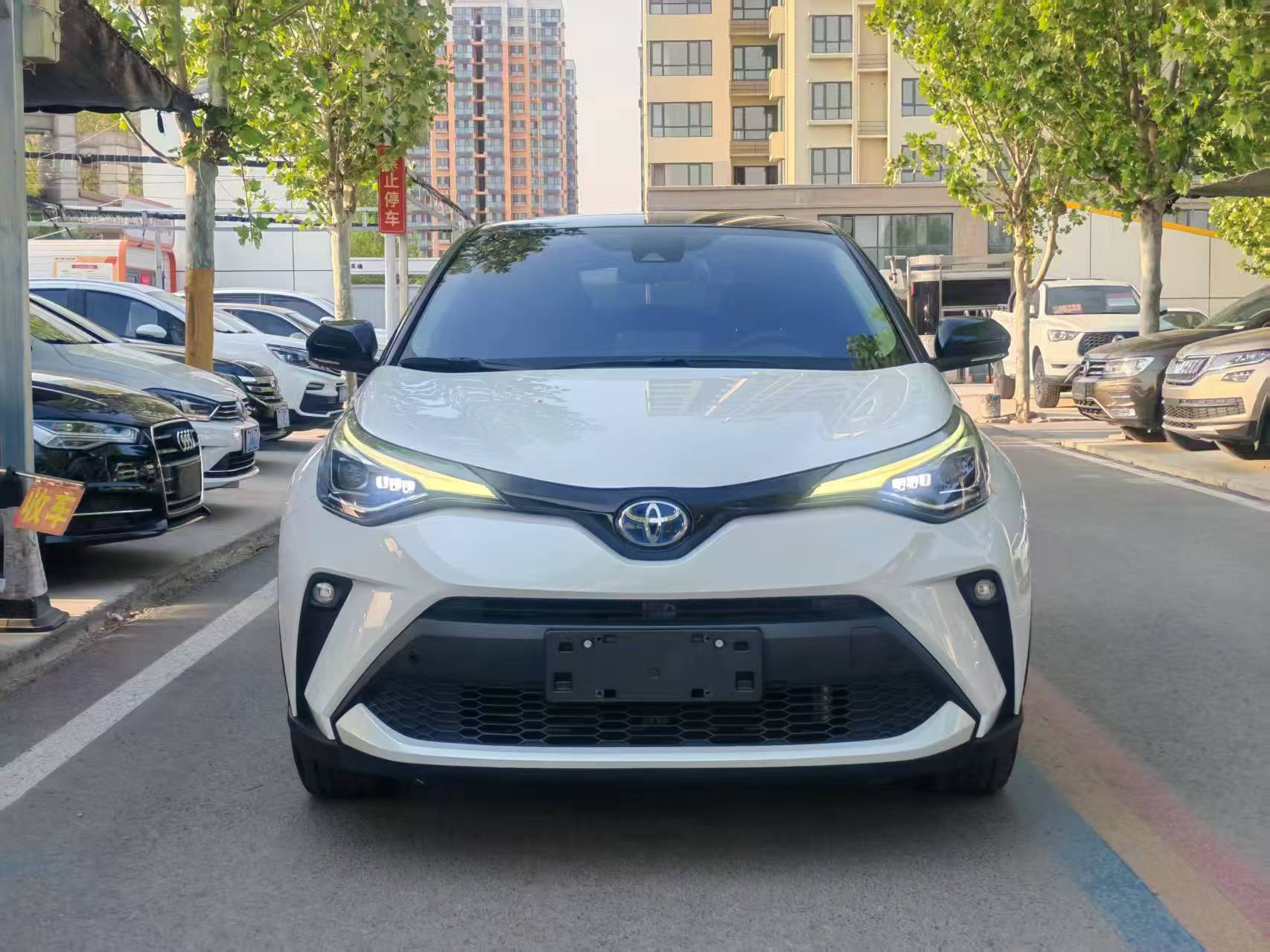 2023 Toyota CHR Hybrid 2.0L
