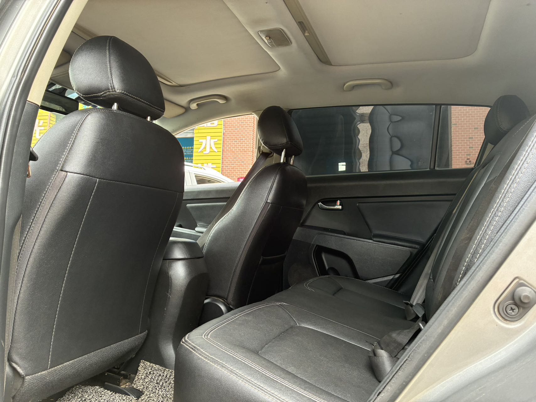 2011 KIA Sportage R 2.0L