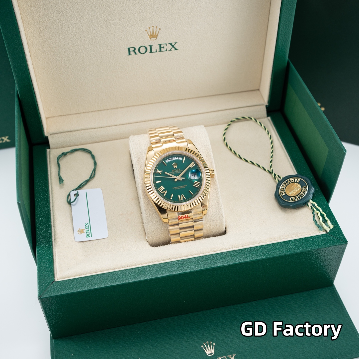 Luxury Gold Day-Date Watch