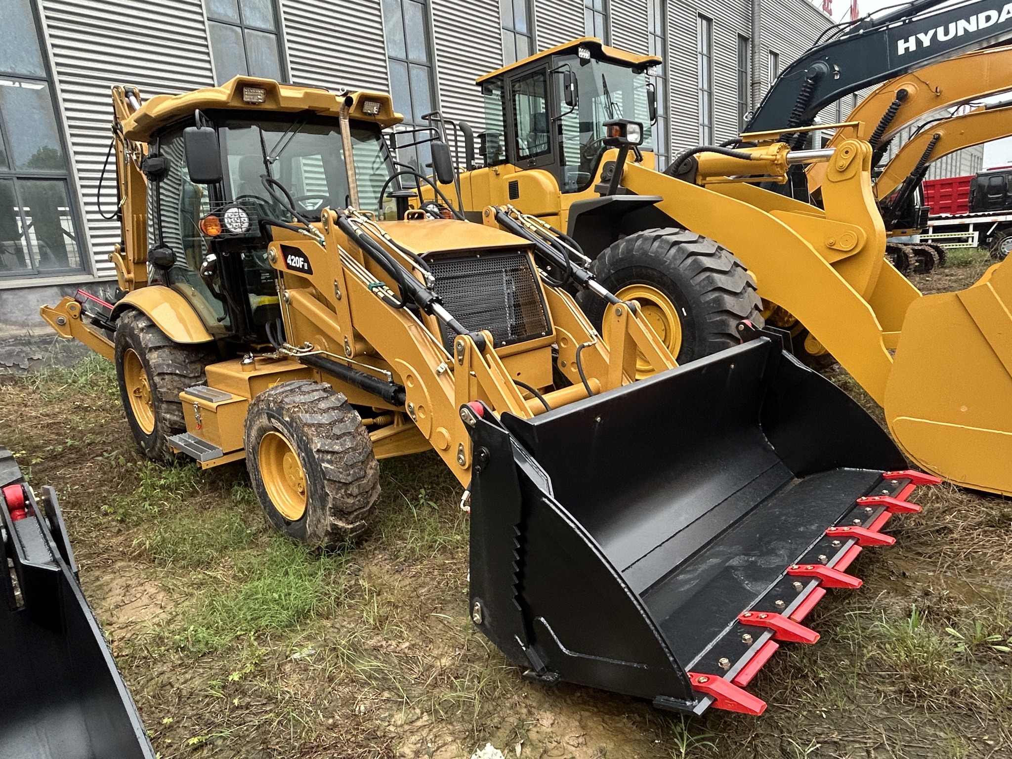 CAT Backhoe Loader