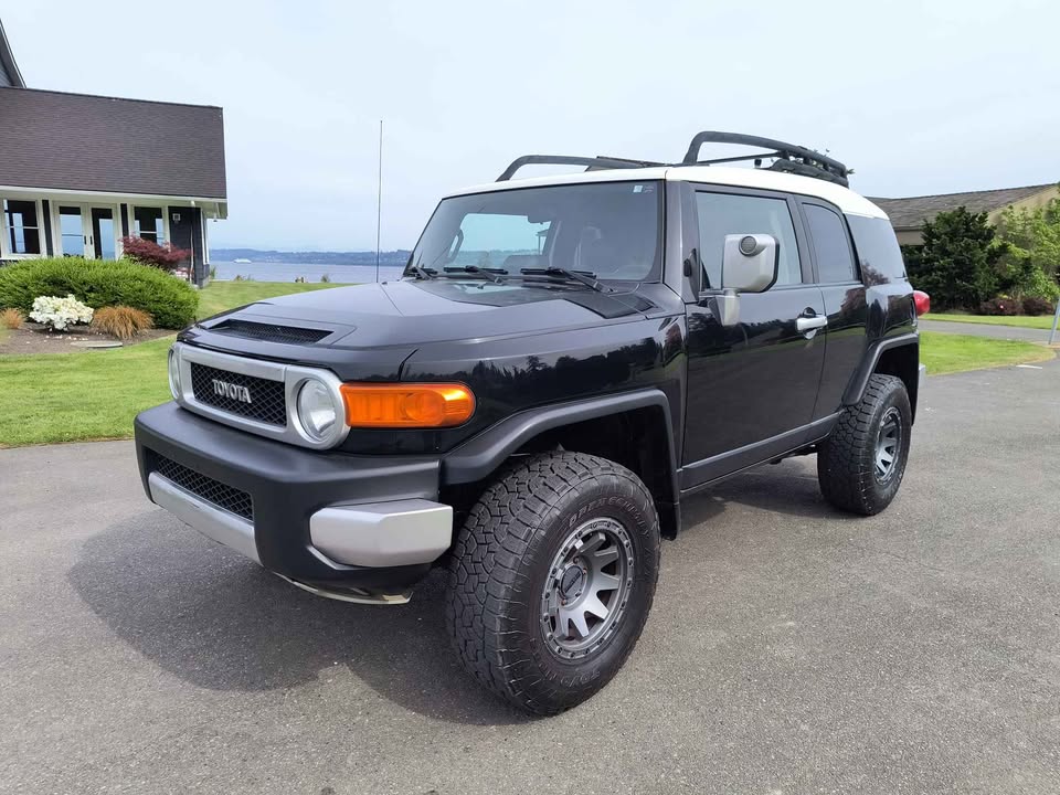 Toyota FJ Cruiser