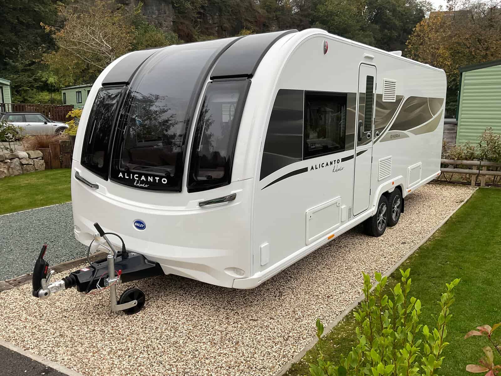 Alicanto Grande Caravan