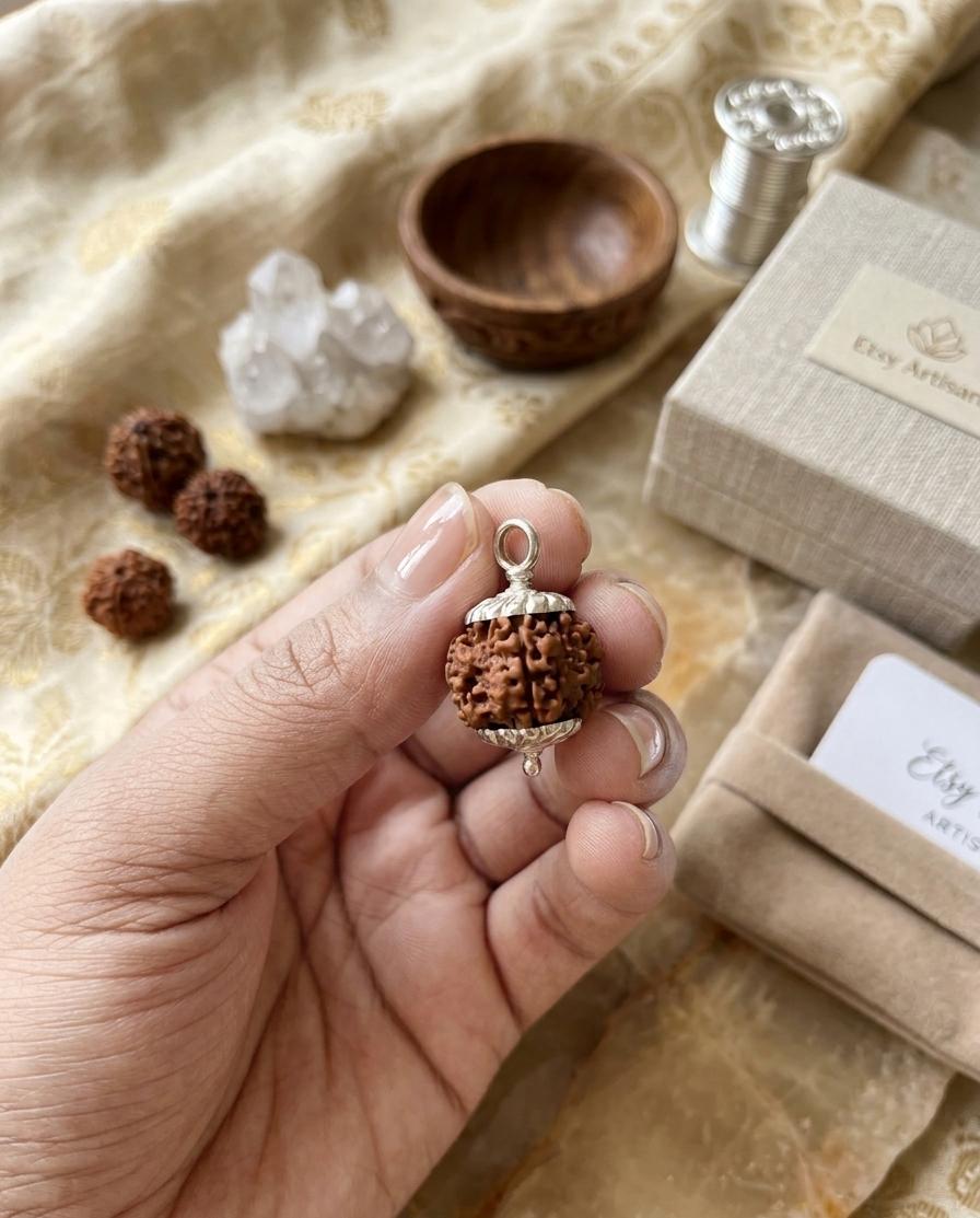 Authentic 1 Mukhi Nepali Undeveloped Rudraksha Silver Pendant | Lab Certified
