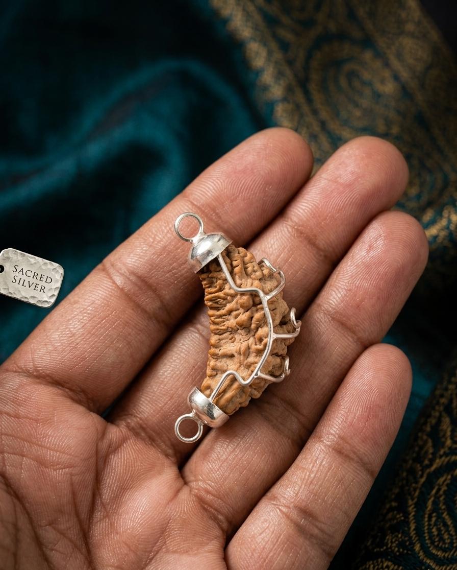 Original 1 Mukhi Kaju Shape Rudraksha Silver Pendant | Lab Certified