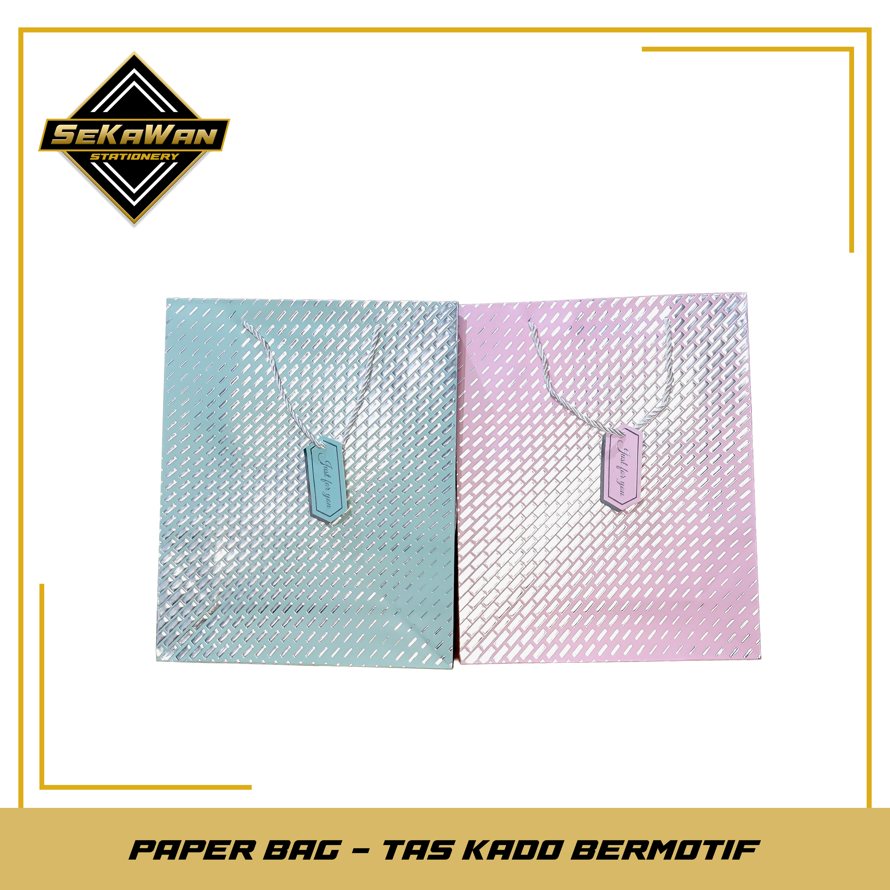 Paper Bag Motif Brick Modern 32x26x10 cm Plus Tag - Tas Kado Premium Tebal - Warna Random