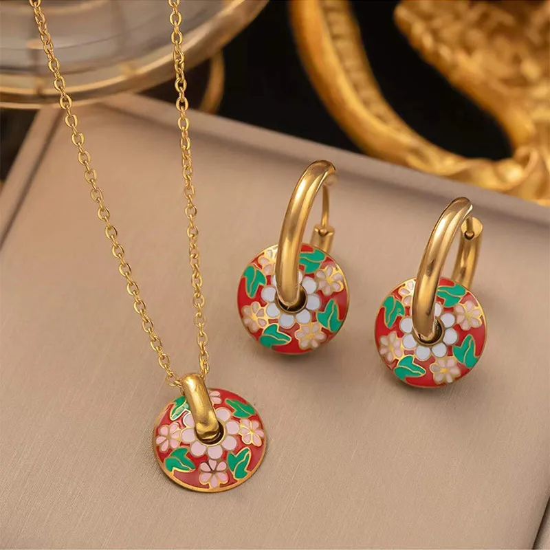 Fashionable Retro Painted Daisy Pattern Circle Necklace Earring Set 