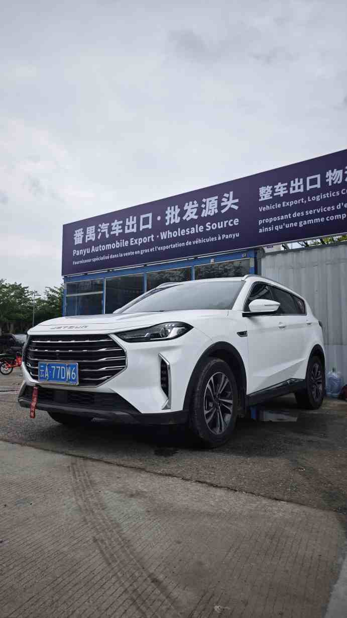 Jetour X70 Plus 2021 – 1.6T DCT (Version Di / 5 Places)