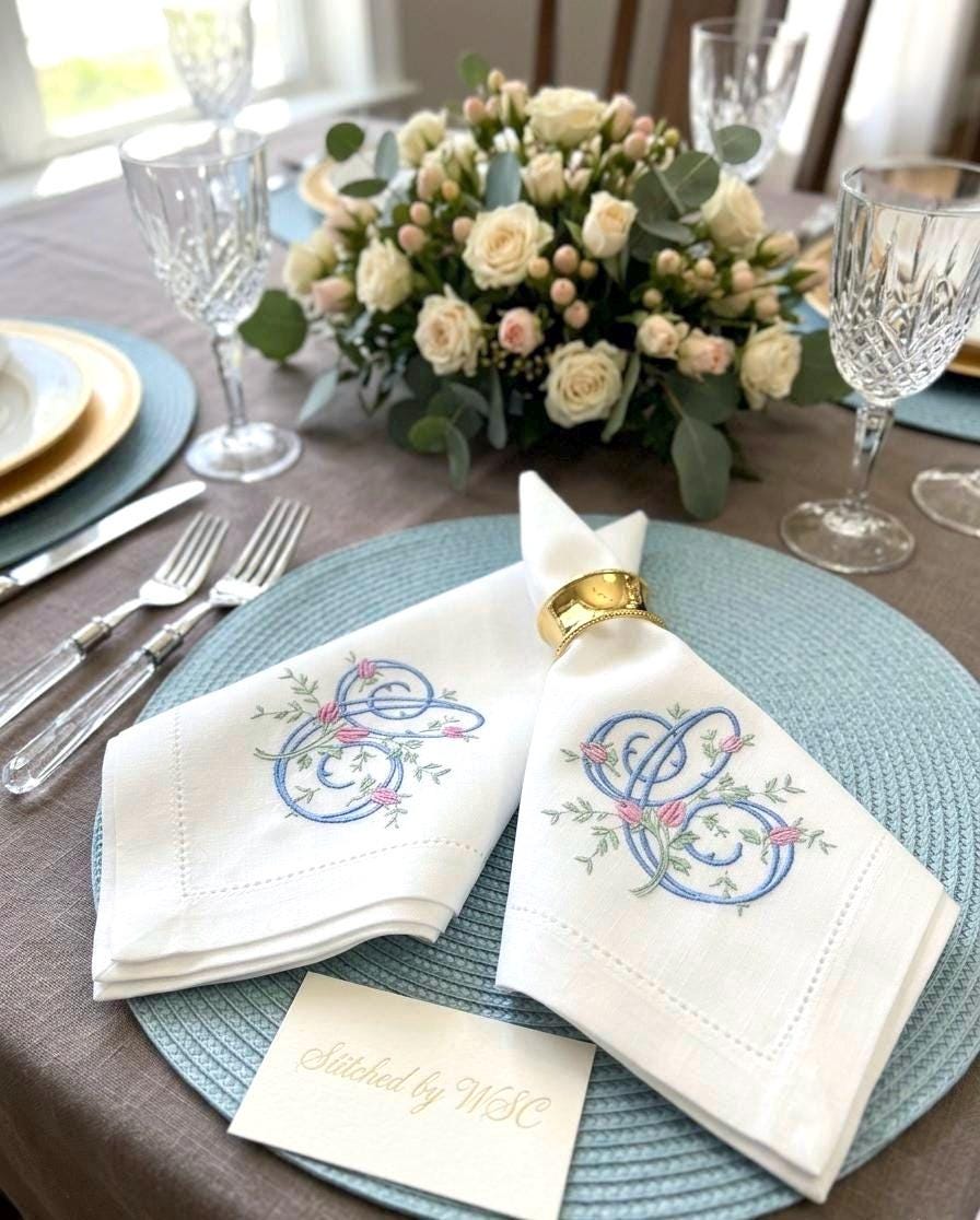 Personalized Monogram Linen Napkin with Flowers – Vintage Elegant Dinner Napkin Decor Gift