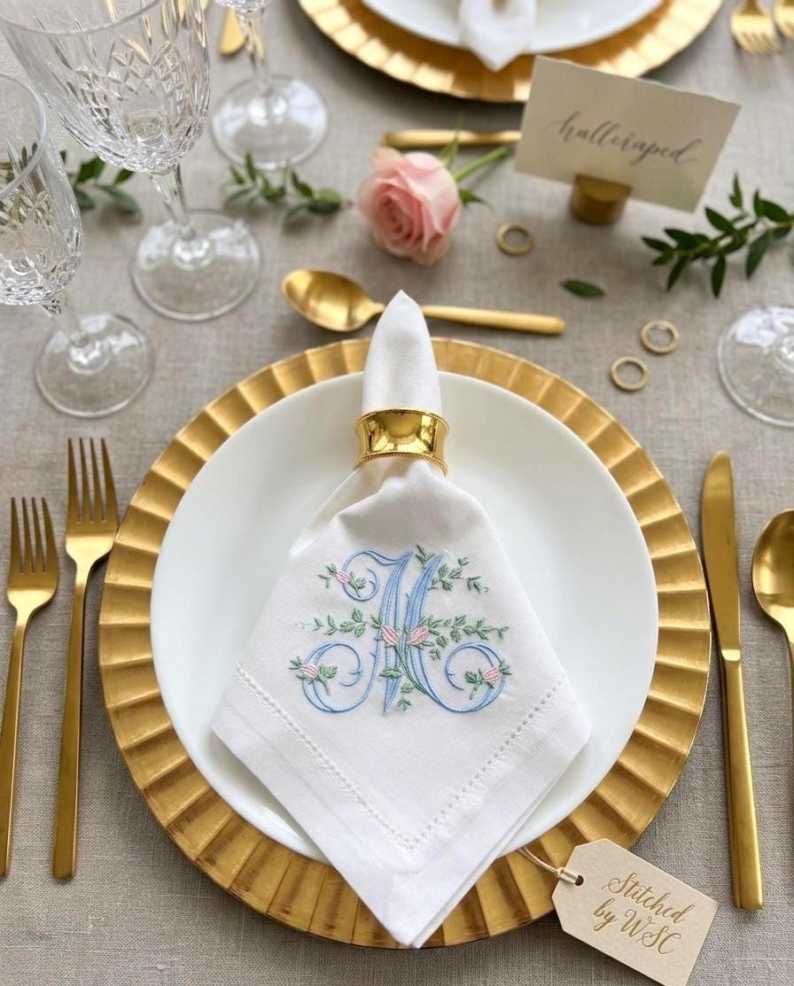 Personalized Vintage Monogram Linen Napkin with Flowers – Elegant Dinner Napkin Decor Gift
