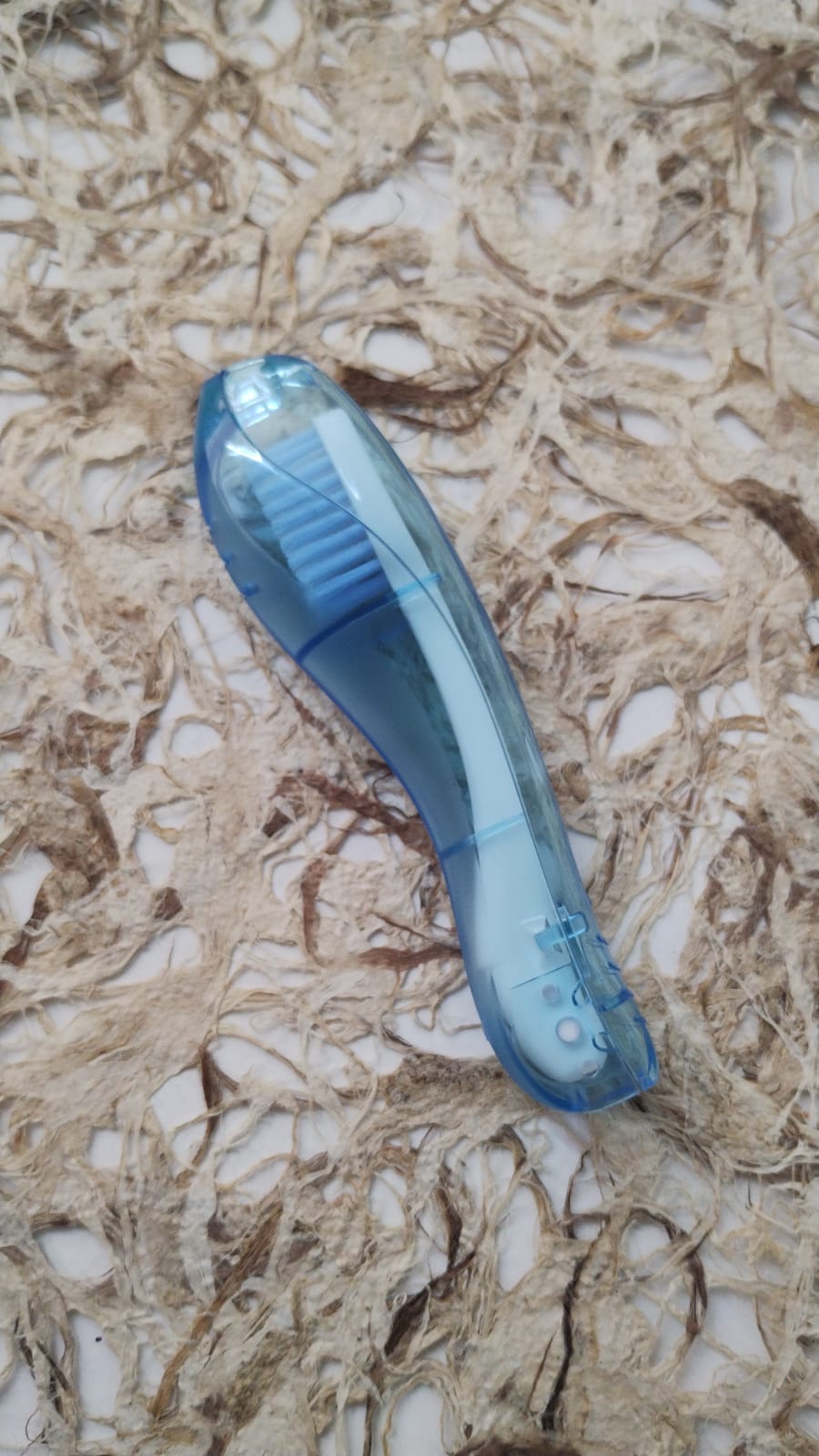 Cepillo de dientes plegable