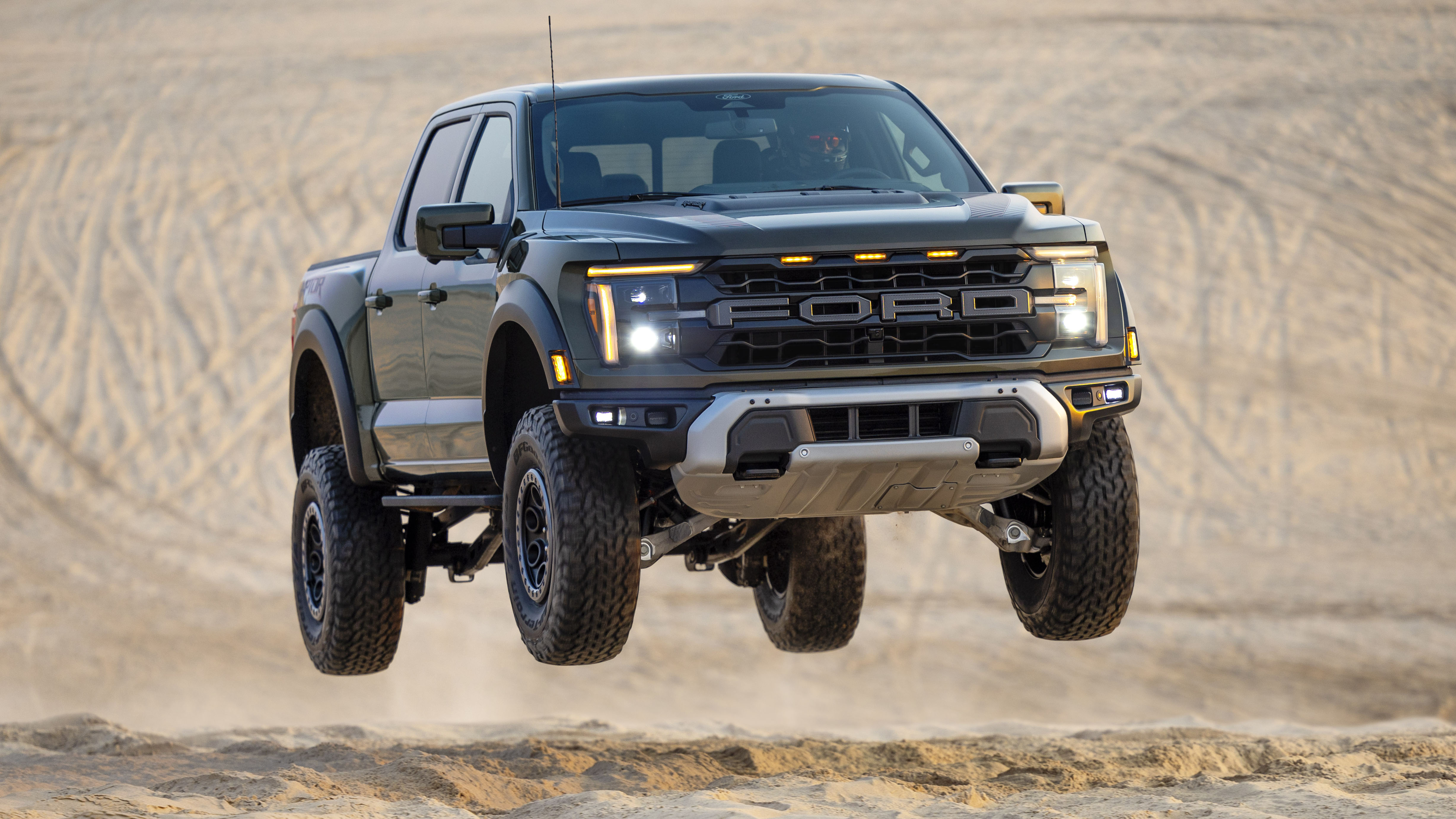 Pickup Truck Rental