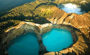 Kelimutu Lake Tour Package
