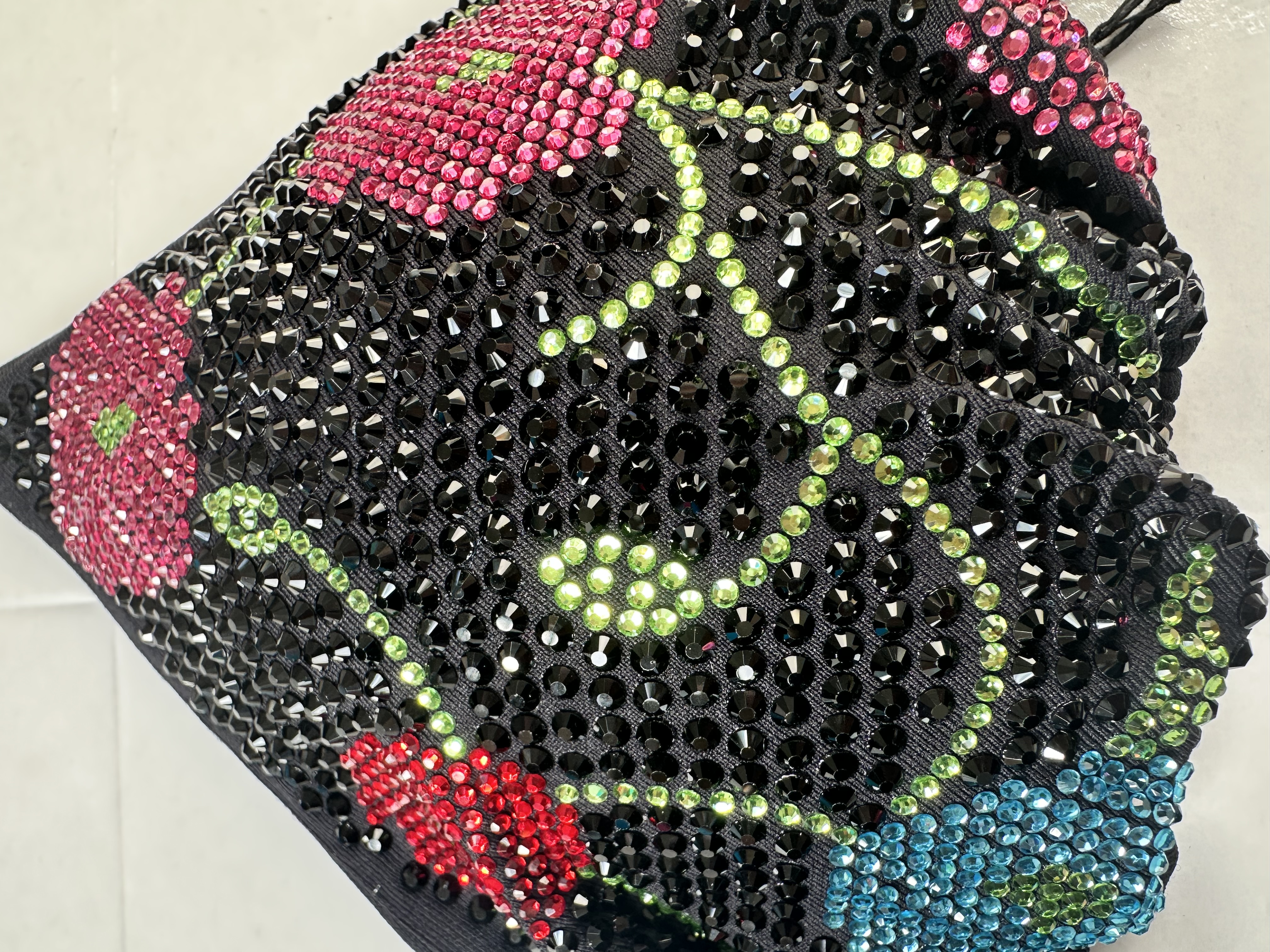 BIKINI NERO TEMPESTA DI STRASS IN FIORE