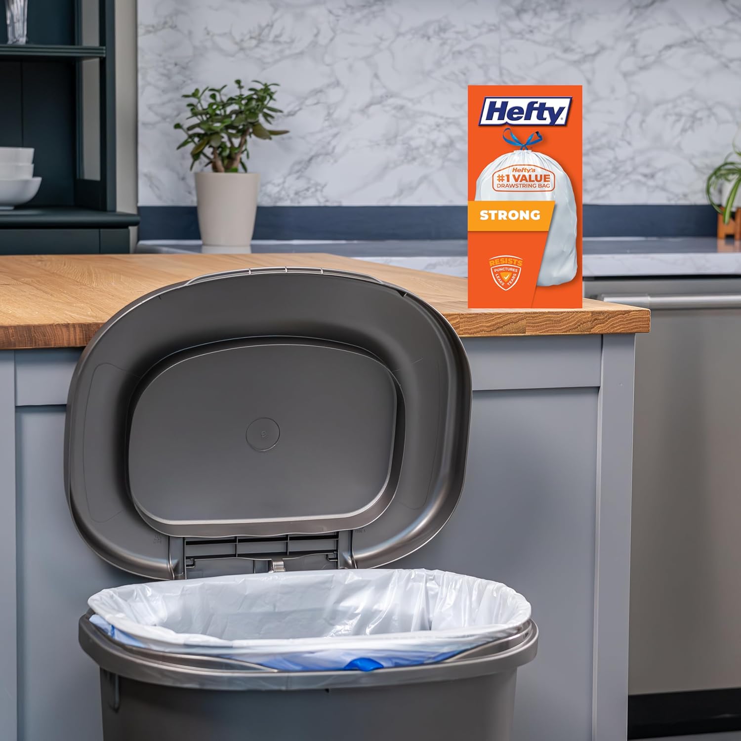 Hefty Strong 13 Gallon Trash Bags