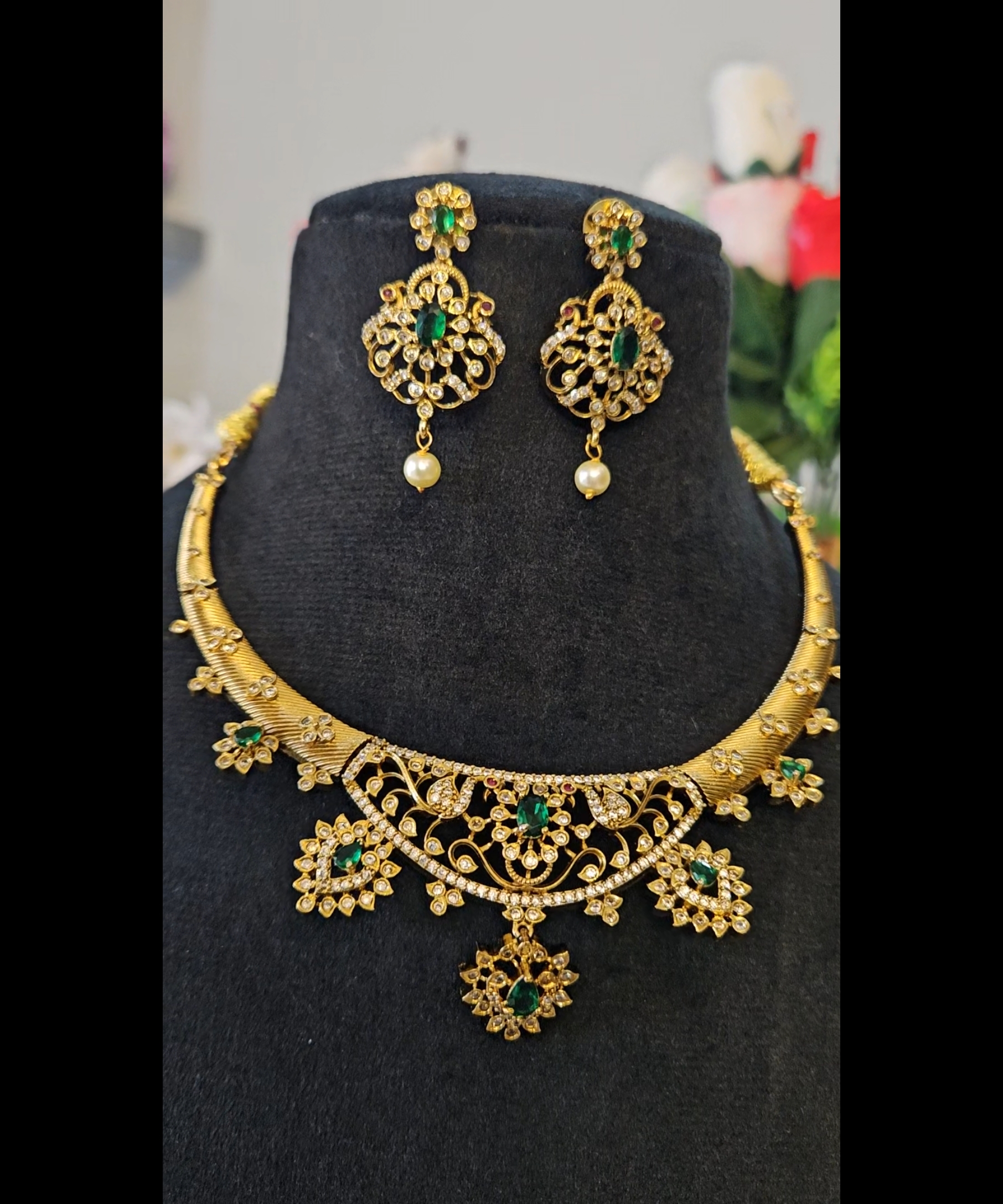 Antique Gold-Plated Necklace Set
