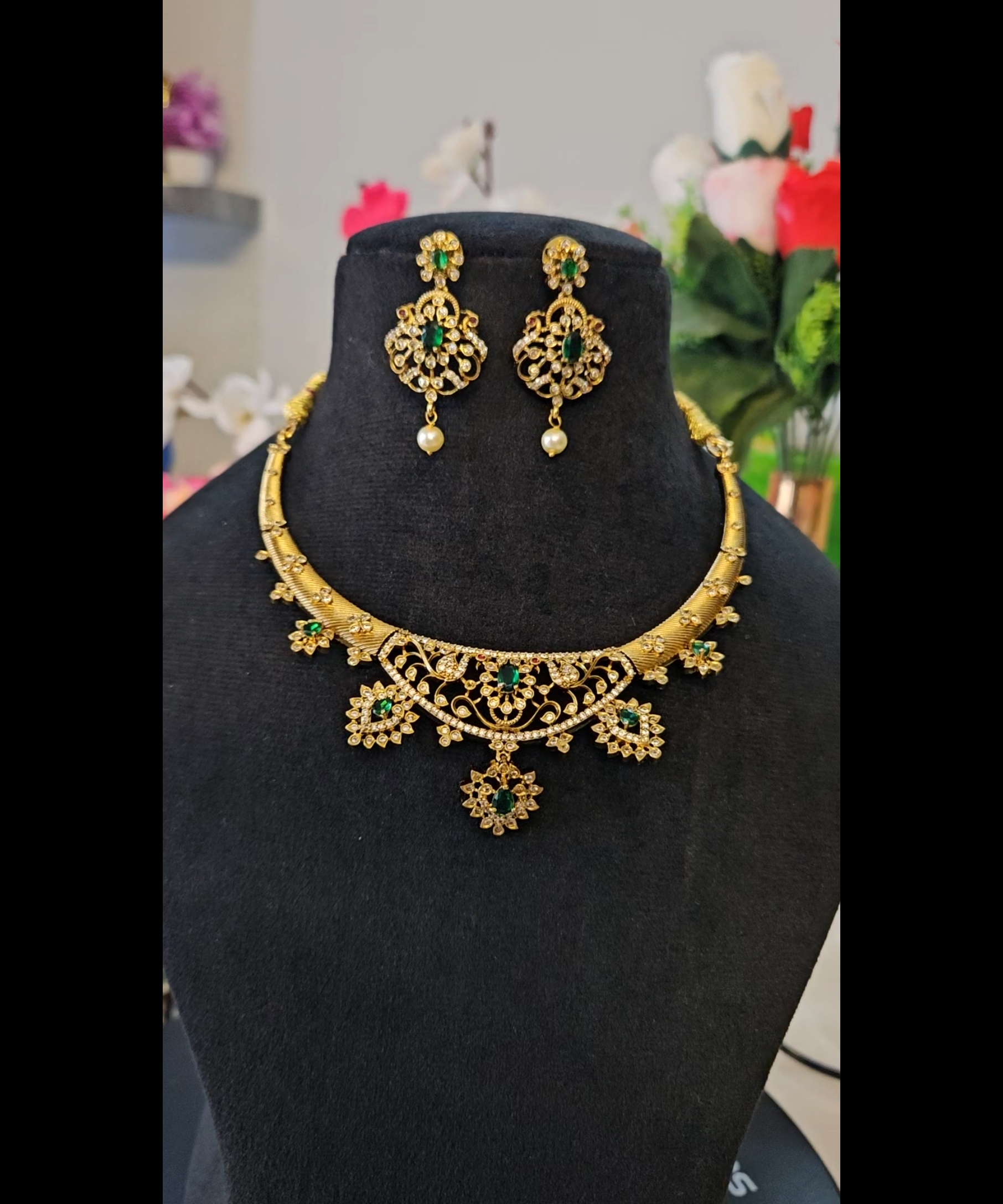 Antique Gold-Plated Necklace Set