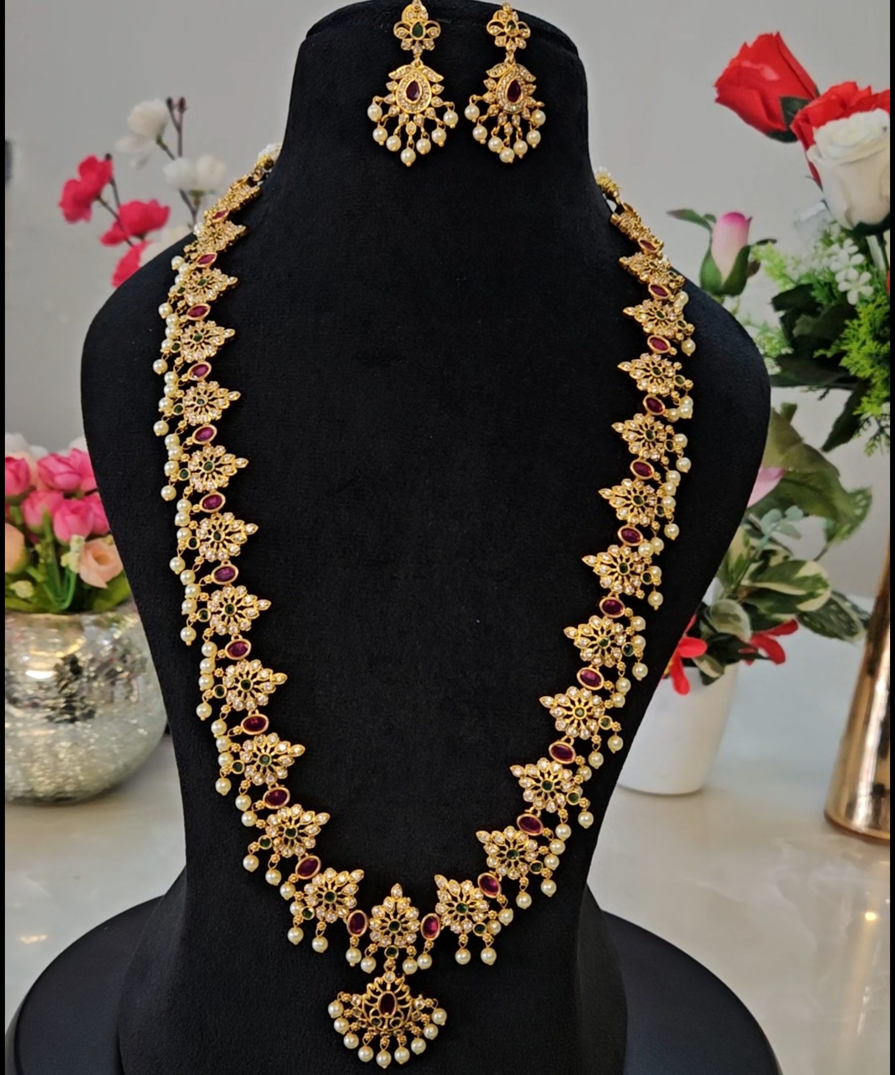 Traditional Jadau kundan Necklace Set