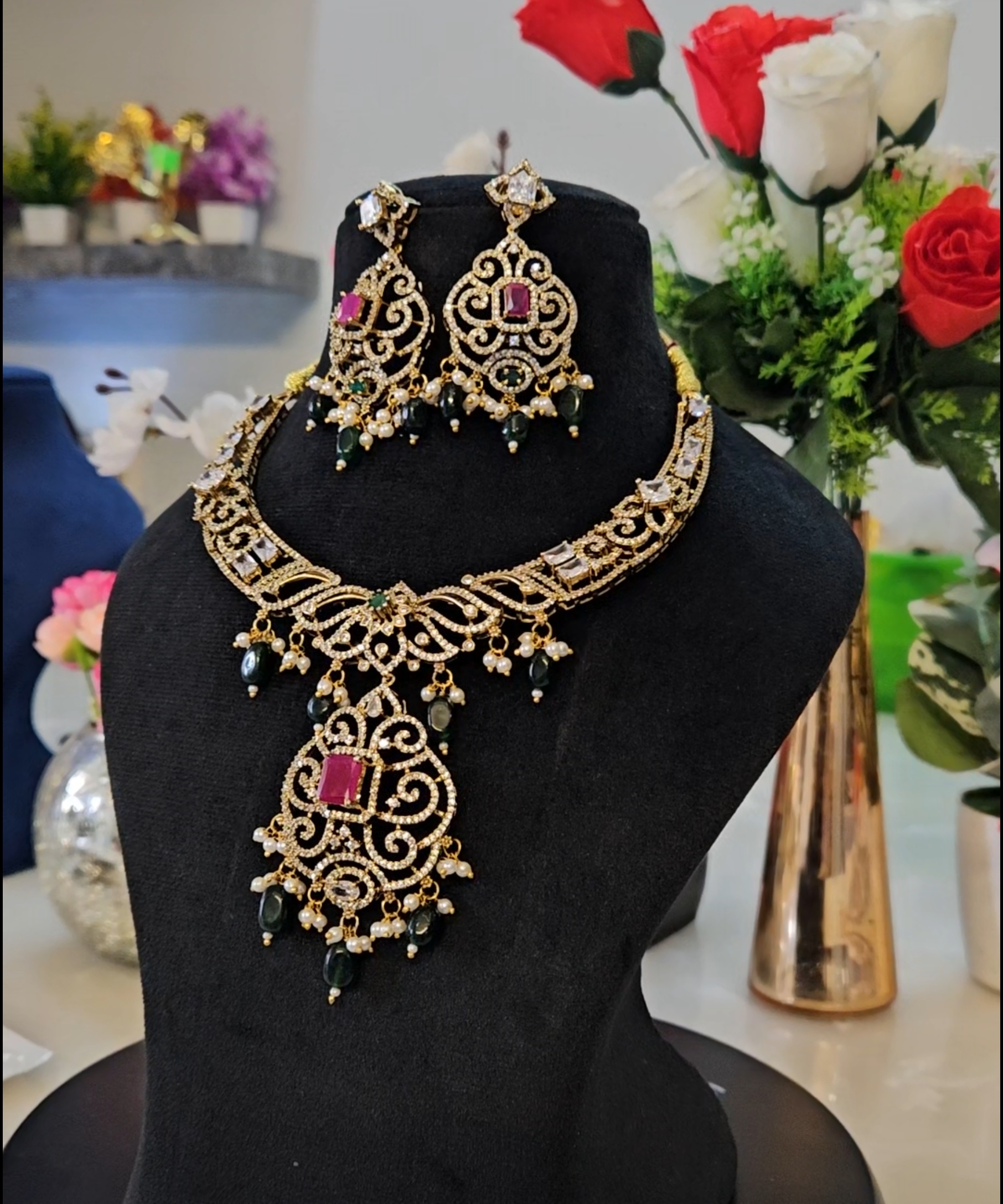  Victorian Gold Plated Kundan Necklace Set