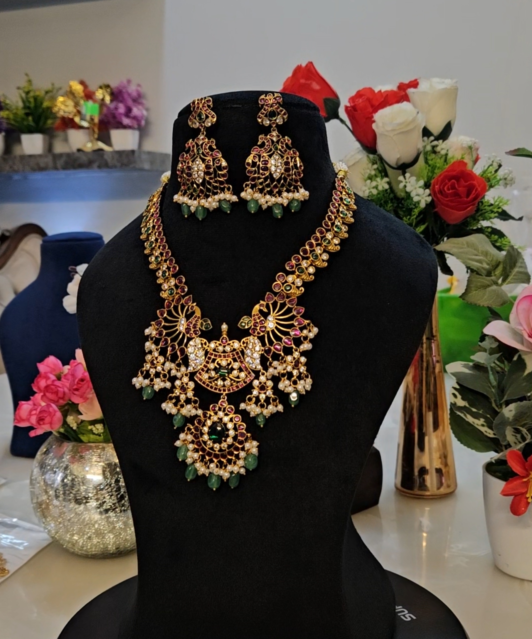Traditional  Jadau Kundan Necklace Set