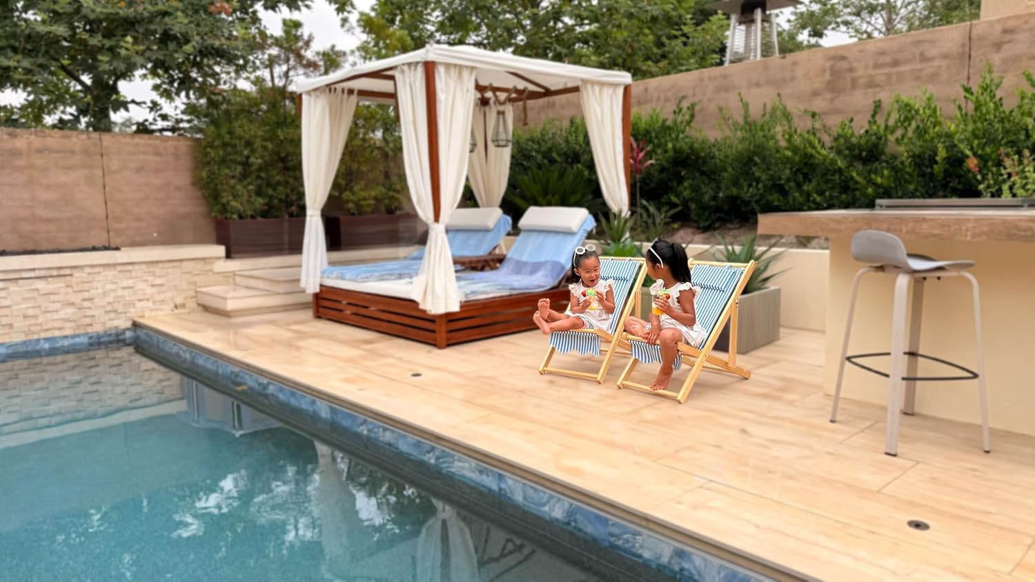 Children’s Vintage Sun Lounger Sling Chair | Wooden Frame with Canvas Fabric | Outdoor Folding Deck Chair for Kids Ages 5+ | Portable & Lightweight for Backyard, Poolside, or Beach (Sunrise Fringe)