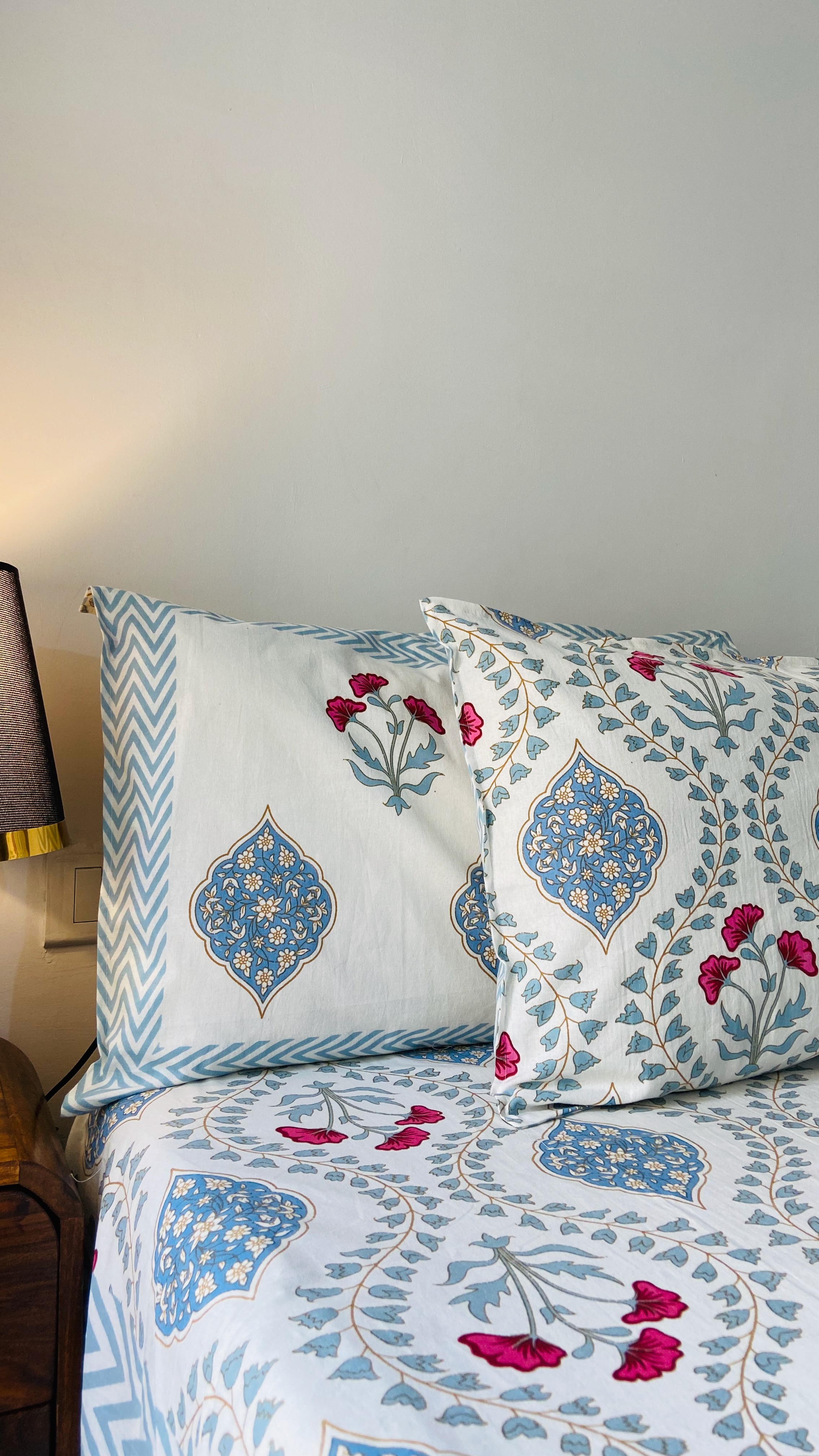 Floral Screenprinted King Size Bedsheet