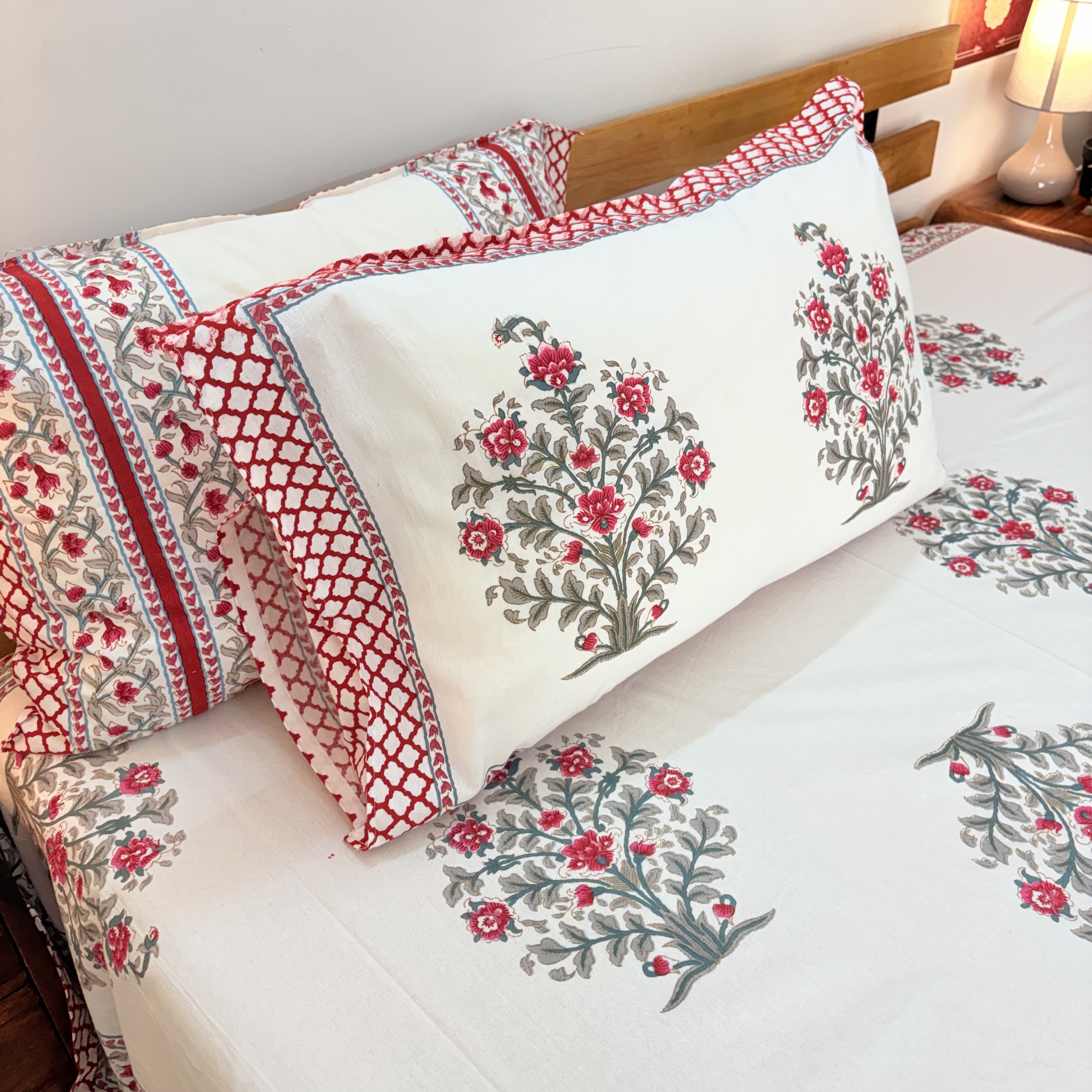 Floral Print Cotton Bedsheet Set