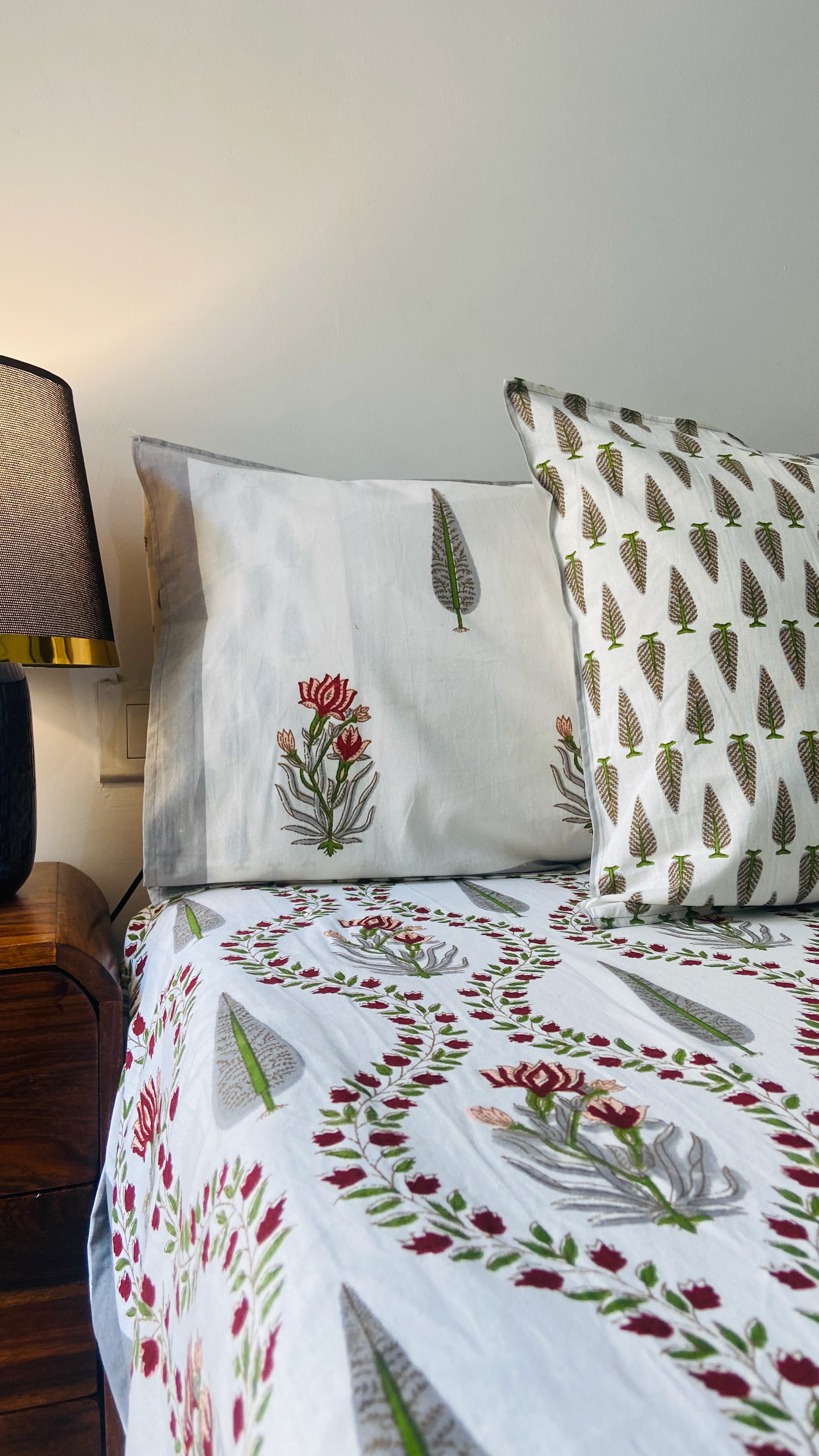 Floral Cotton King size Bedsheet
