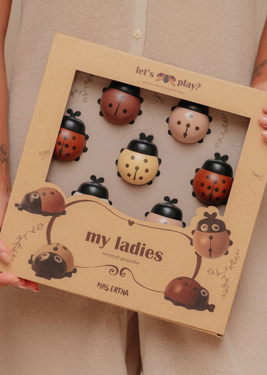 Mrs. Ertha medinė dėlionė „My Little Ladybugs“