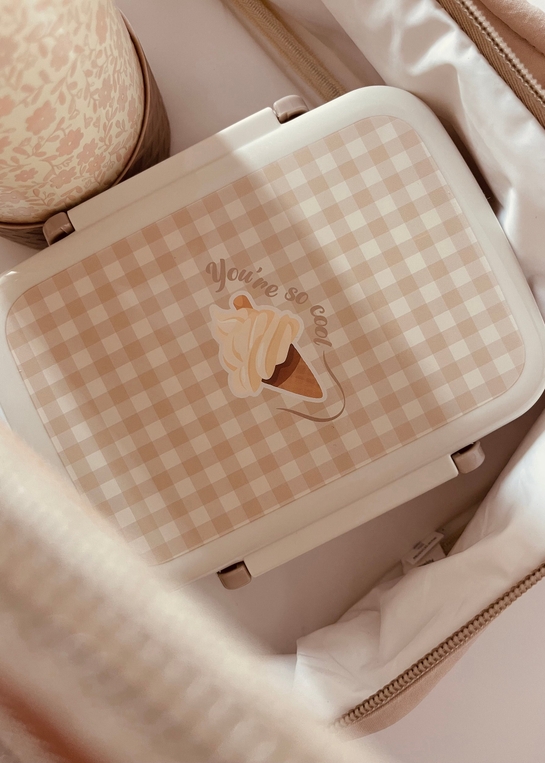 Mrs. Ertha pietų dėžutė"Soft squares"