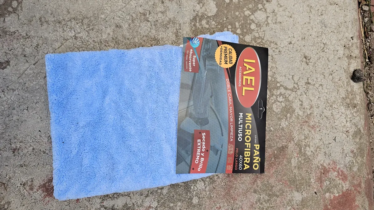 PAÑO DE LIMPIEZA MICROFIBRA PREMIUM, CORTE LASER, 60X40CM, EXTRA SOFT, CELESTE 01279