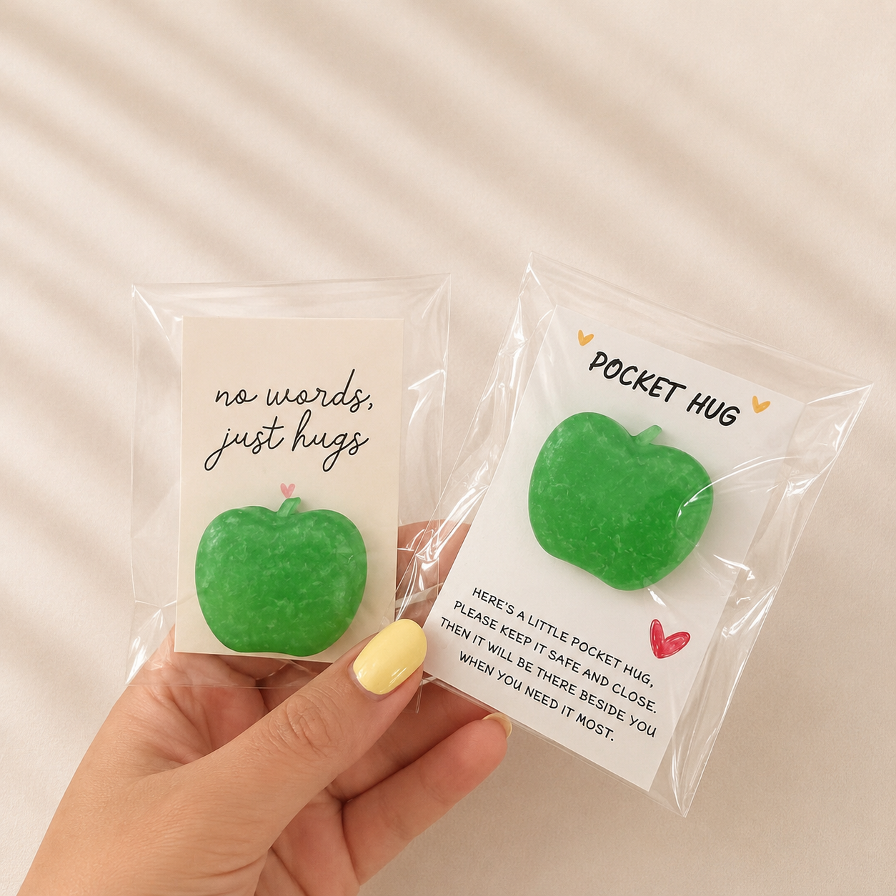 Pocket Hug Appel 