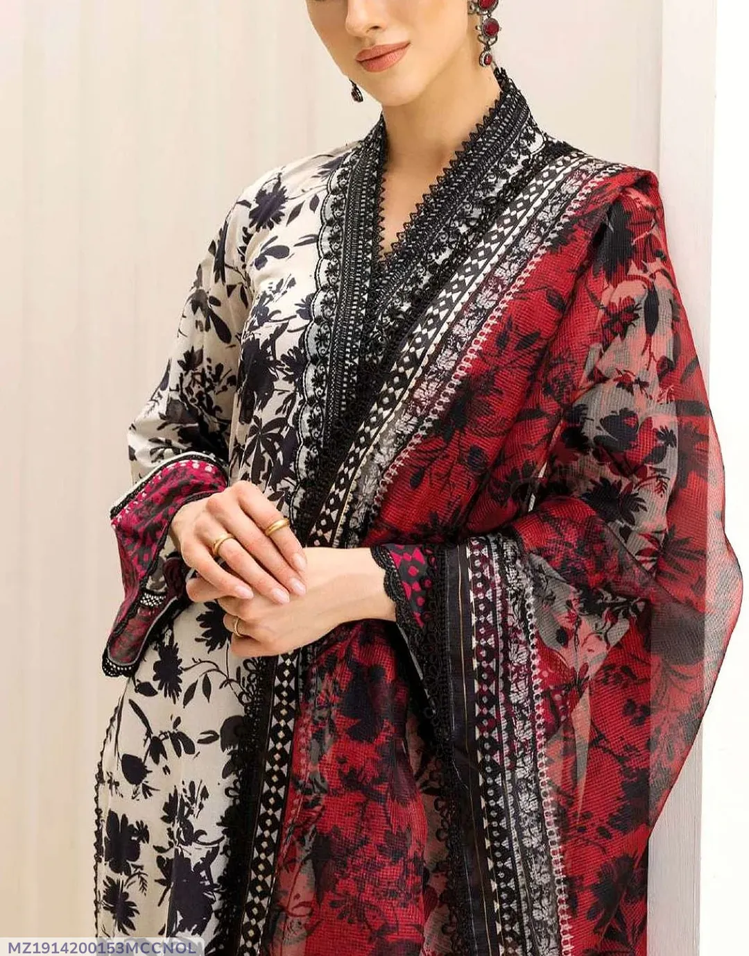 Elegant Floral Printed Lawn Suit