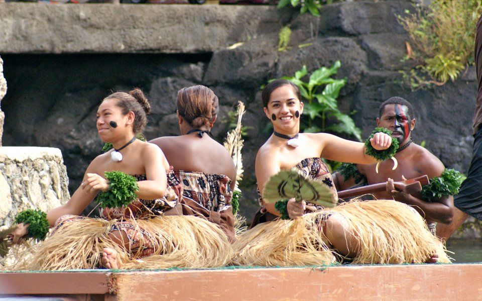 Discover Coral Coast Tour