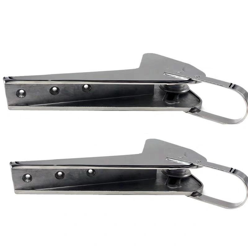 The GOMCO Circumcision Clamp set, consisting of 13 reusable manual surgical clamps measuring 1.1-3.2 cm, is made of stainless steel.