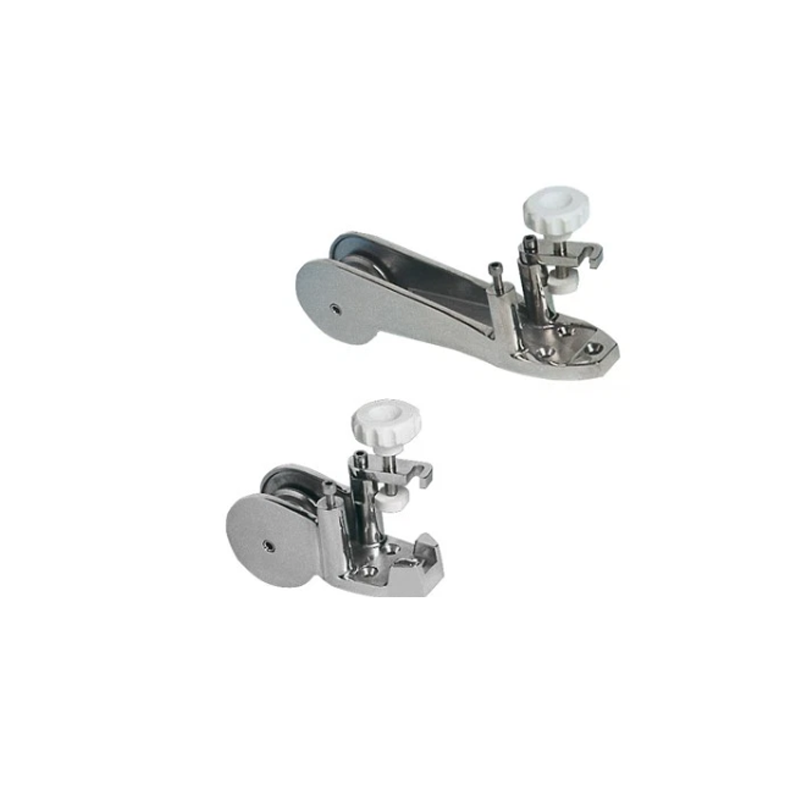 The GOMCO Circumcision Clamp set, consisting of 13 reusable manual surgical clamps measuring 1.1-3.2 cm, is made of stainless steel.