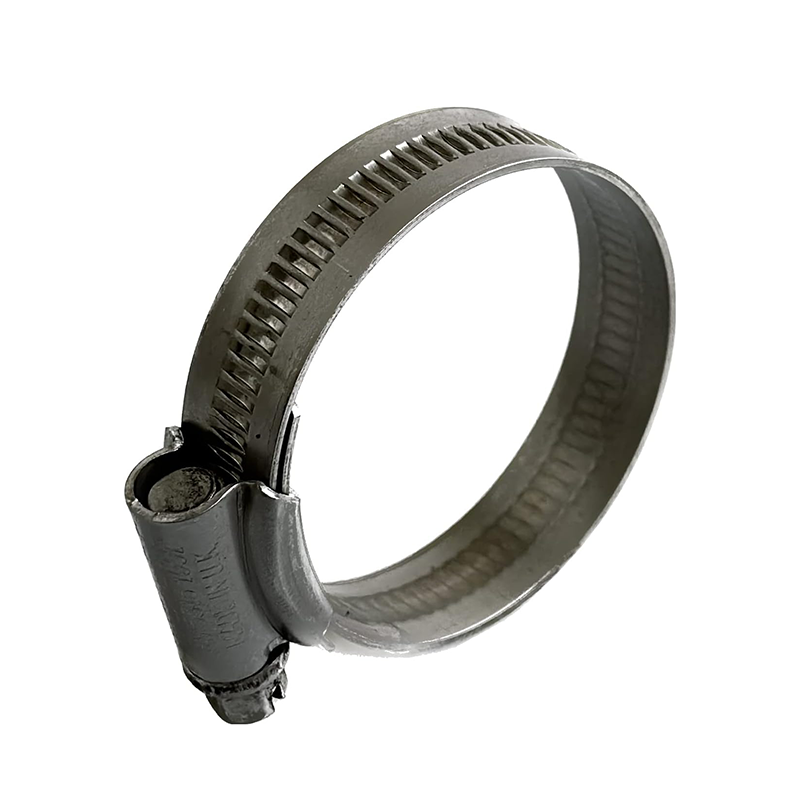 Extra-heavy cable clamps, BS 1256 standard, made of stainless steel 304 and 316, galvanized, swivel type, wide band, leak-proof.