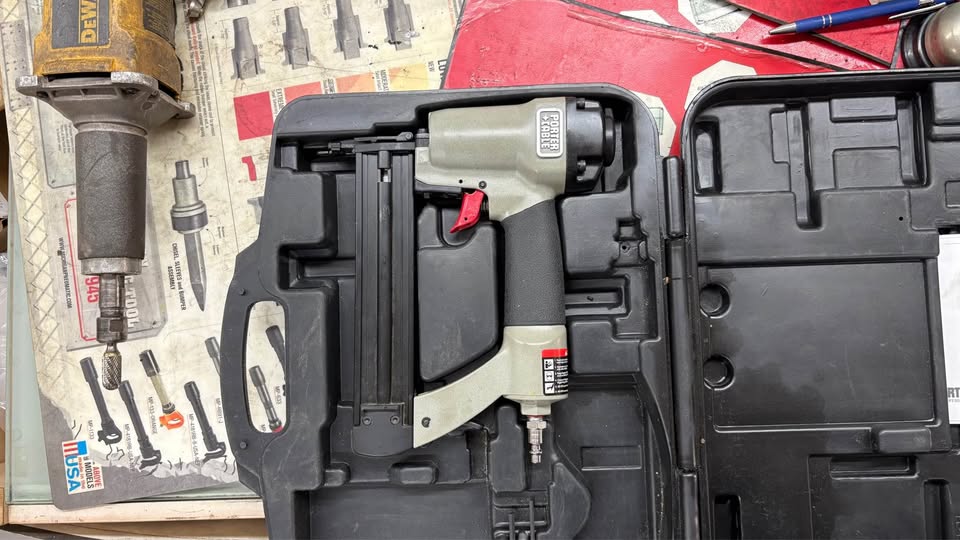 Porter Cable BN125A 18 Gauge Brad Nailer