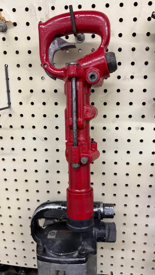 Chicago Pneumatic: CP-9 Pneumatic Rotary Hammer