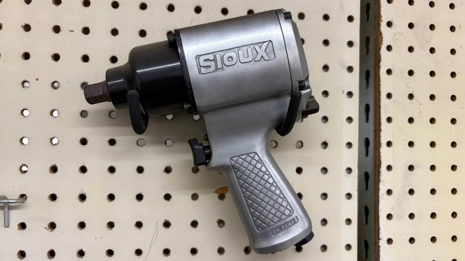 Sioux Model 5051A 1/2" Air Impact Wrench