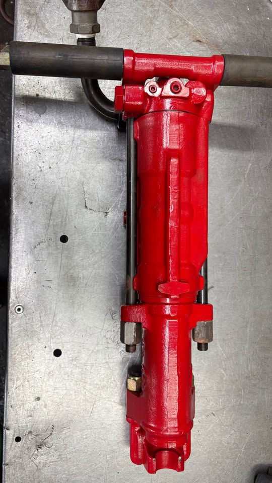 Chicago Pneumatic CP 0069 60 lb. Rock Drill 