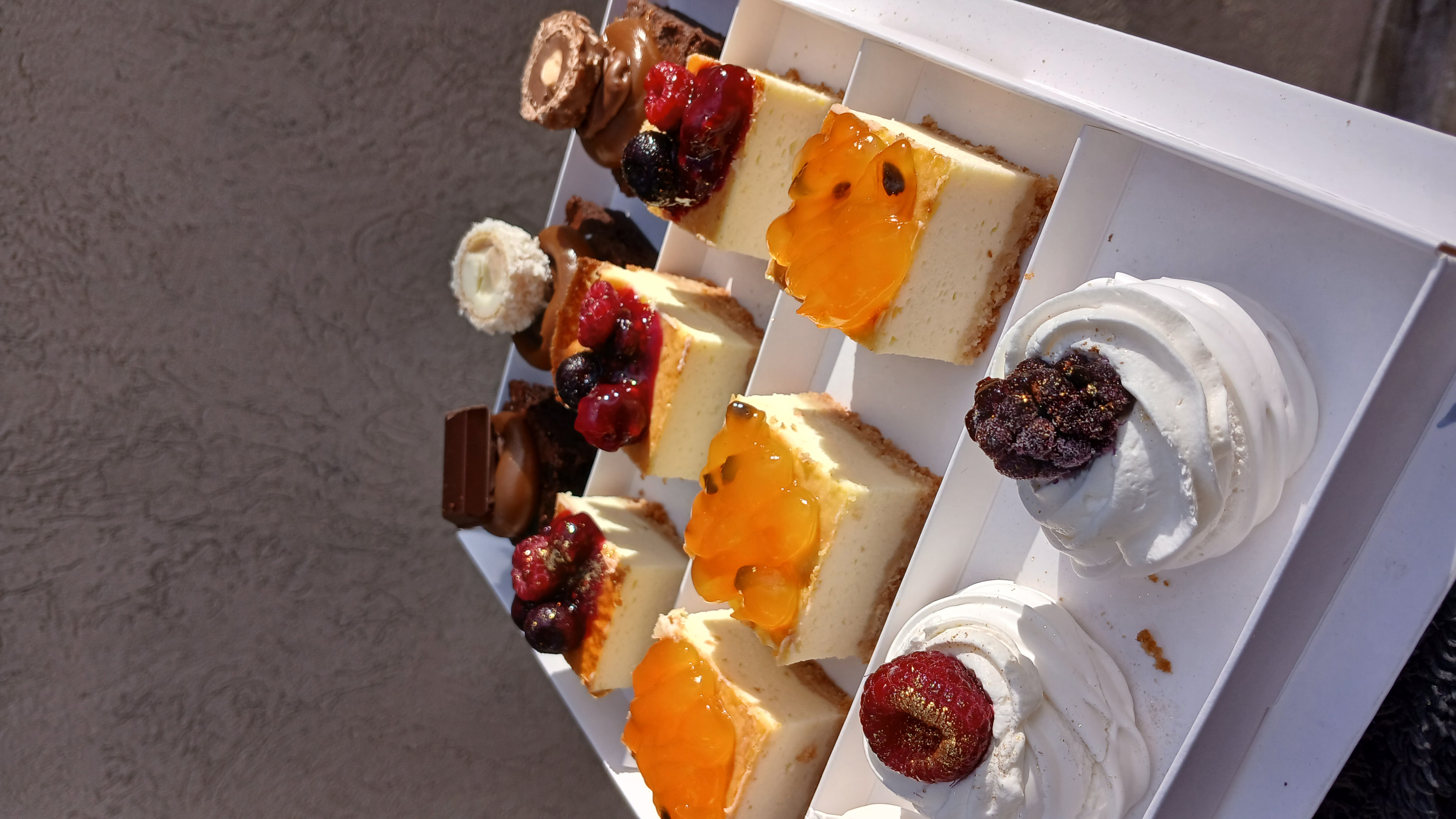 Docena de Petit Four